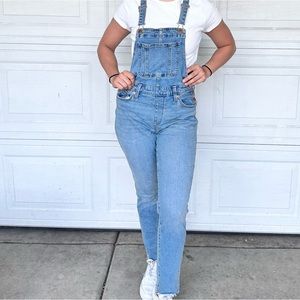 Overalls with Adjustable Straps and Pocket Detail Size 26
